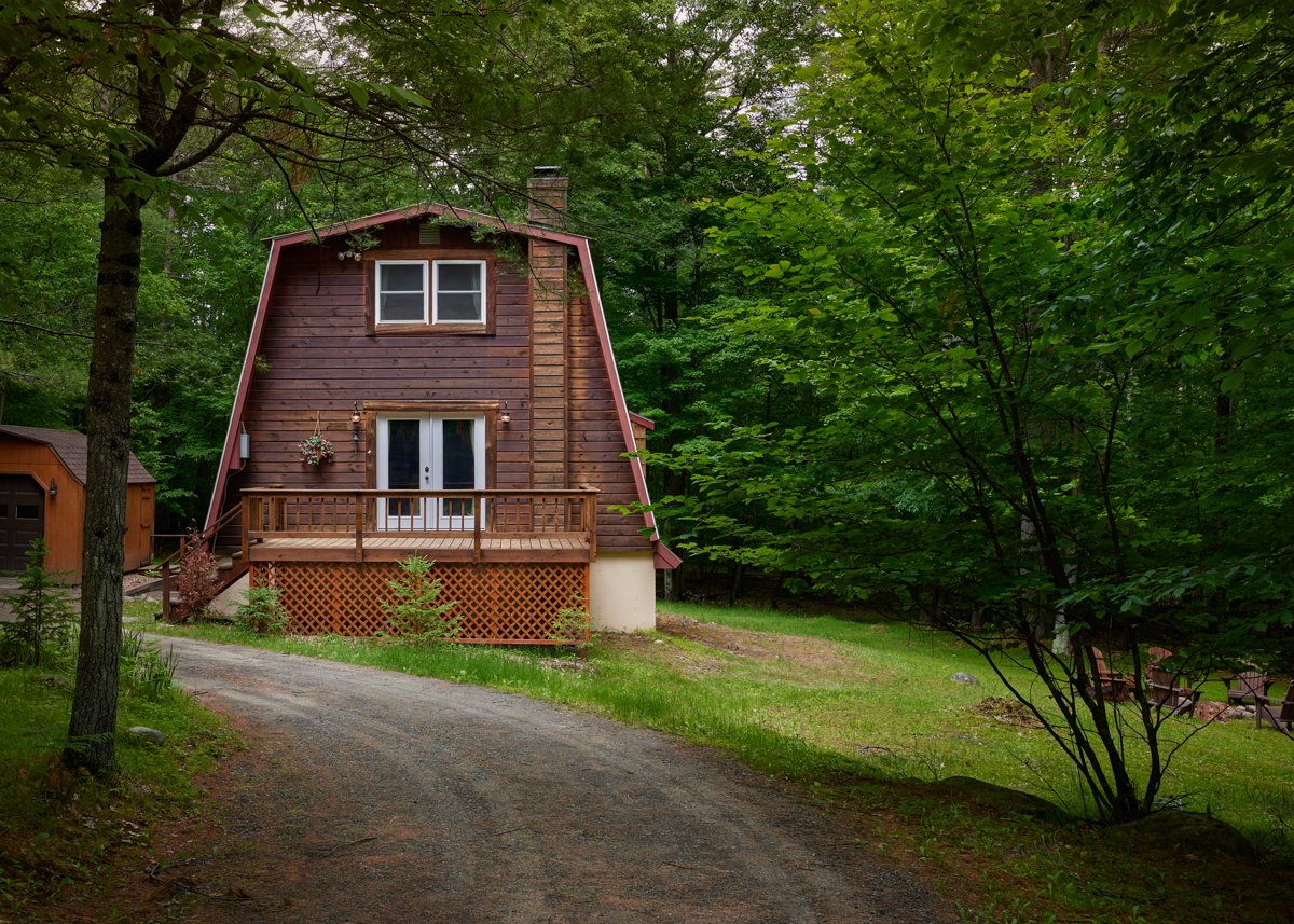 Front exterior of the Adirondack cabin in Jay, NY